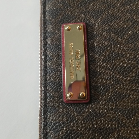 Michael Kors Signature Wristlet In Brown - Picture 8 of 10